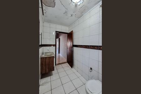 Casa para alugar com 110m², 2 quartos e 1 vaga Casa para alugar com 110m², 2 quartos e 1 vagaBanheiro da Suíte