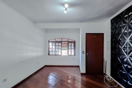 Sala de casa para alugar com 2 quartos, 110m² em Jardim da Gloria, São Paulo