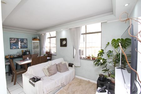 Apartamento à venda com 2 quartos, 64m² em Carlos Prates, Belo Horizonte