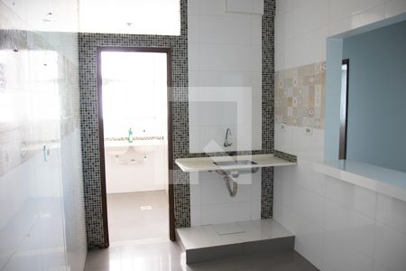 Cozinha e Área de Serviço de apartamento à venda com 2 quartos, 67m² em Setor dos Funcionários, Goiânia