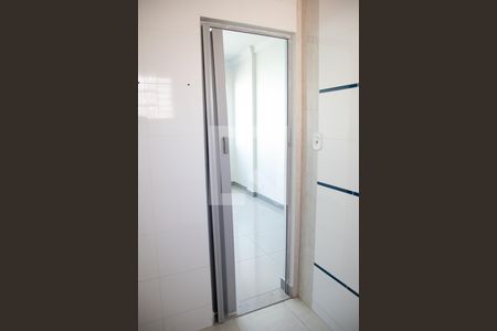 Apartamento à venda com 67m², 2 quartos e sem vaga Apartamento à venda com 67m², 2 quartos e sem vagaBanheiro da Suíte