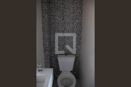 Apartamento à venda com 67m², 2 quartos e sem vaga Apartamento à venda com 67m², 2 quartos e sem vagaBanheiro