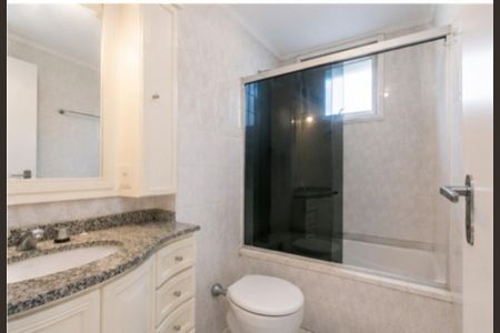 Apartamento para alugar com 94m², 2 quartos e 2 vagasBanheiro da suíte