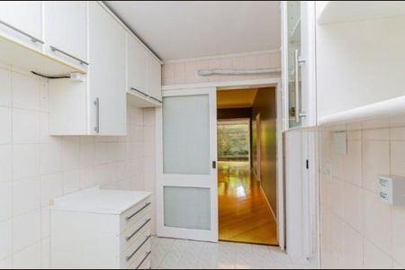 Apartamento para alugar com 94m², 2 quartos e 2 vagasCozinha