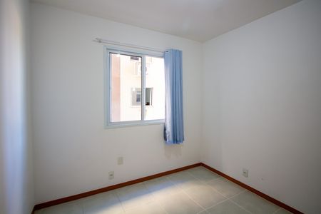 Quarto 1 de apartamento para alugar com 2 quartos, 52m² em Vista Alegre, São Gonçalo