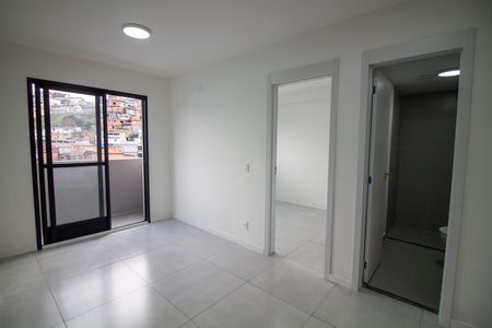 Sala de apartamento para alugar com 2 quartos, 38m² em Jardim São Luís, São Paulo