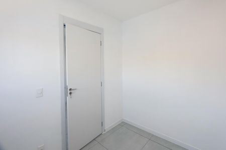 Quarto de apartamento para alugar com 2 quartos, 38m² em Jardim São Luís, São Paulo