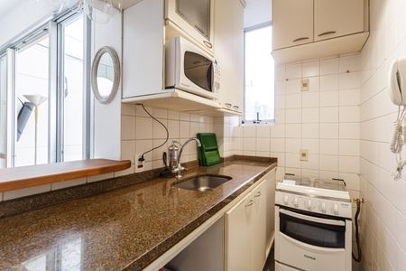 Apartamento para alugar com 75m², 2 quartos e 1 vagaCozinha
