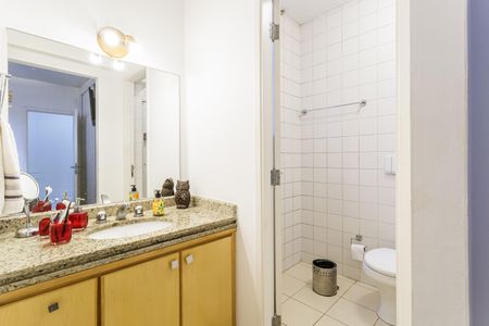 Apartamento para alugar com 75m², 2 quartos e 1 vagaBanheiro da Suíte 2
