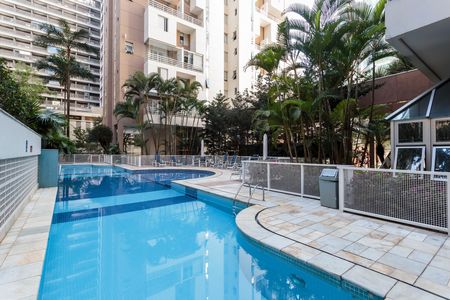 Apartamento para alugar com 75m², 2 quartos e 1 vagaÁrea comum - Piscina
