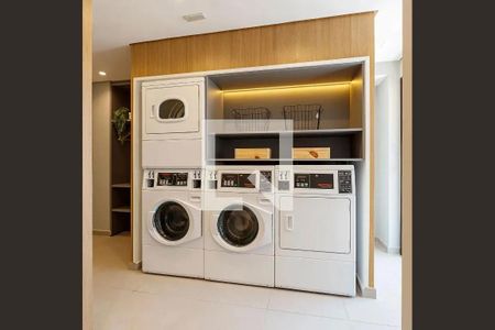 Apartamento à venda com 31m², 1 quarto e sem vaga Apartamento à venda com 31m², 1 quarto e sem vagaLavanderia