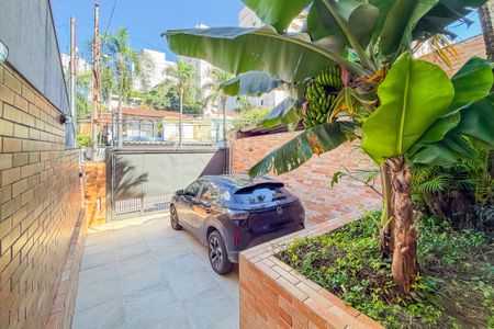 Garagem de casa à venda com 3 quartos, 150m² em Jardim Vila Mariana, São Paulo