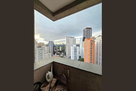 Varanda de kitnet/studio à venda com 1 quarto, 29m² em Itaim Bibi, São Paulo