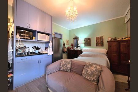 Studio à venda com 29m², 1 quarto e 1 vaga Studio à venda com 29m², 1 quarto e 1 vagaStudio