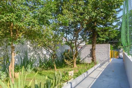 Apartamento à venda com 60m², 3 quartos e 2 vagas Apartamento à venda com 60m², 3 quartos e 2 vagasÁrea comum - Pet Care