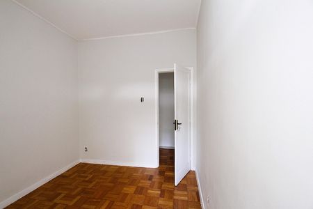 Apartamento à venda com 318m², 4 quartos e 2 vagasQuarto 2