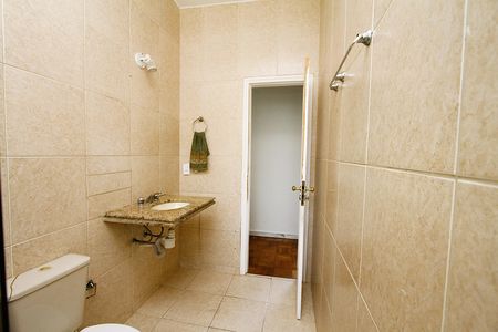 Apartamento à venda com 318m², 4 quartos e 2 vagasBanheiro Social