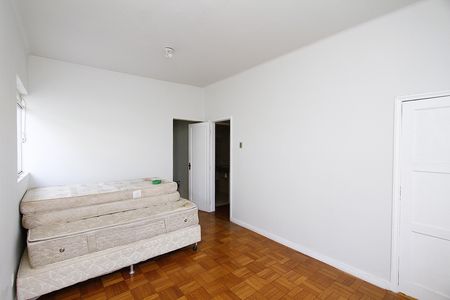 Apartamento à venda com 318m², 4 quartos e 2 vagasQuarto 3 - Suíte