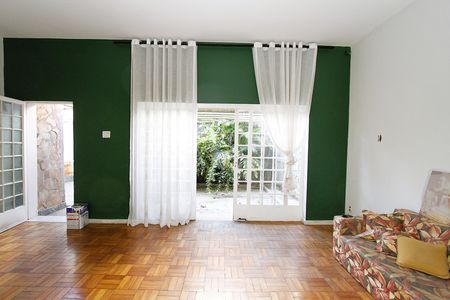 Apartamento à venda com 318m², 4 quartos e 2 vagasSala