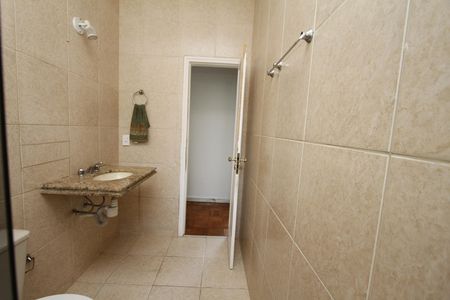 Apartamento à venda com 318m², 4 quartos e 2 vagasBanheiro Social