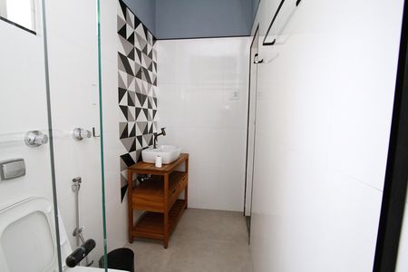 Apartamento à venda com 318m², 4 quartos e 2 vagasBanheiro da Suíte