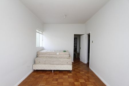 Apartamento à venda com 318m², 4 quartos e 2 vagasQuarto 3 - Suíte