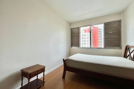 Quarto 2 de apartamento para alugar com 2 quartos, 75m² em Mirandópolis, São Paulo