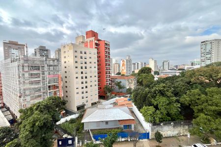 Vista do Quarto 2 de apartamento para alugar com 2 quartos, 75m² em Mirandópolis, São Paulo
