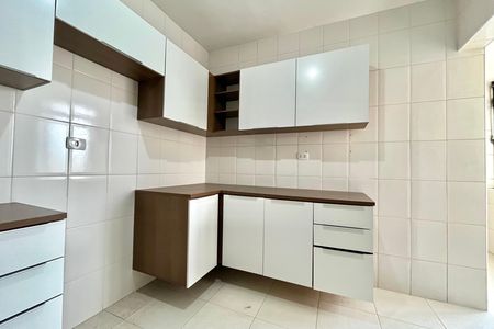 Cozinha de apartamento para alugar com 2 quartos, 75m² em Mirandópolis, São Paulo