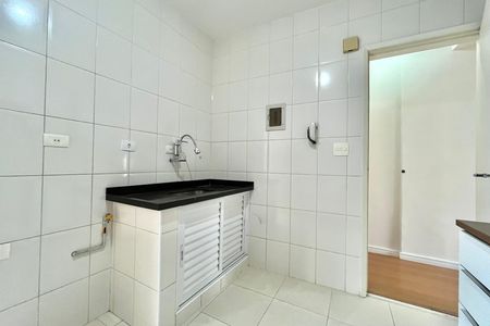 Cozinha de apartamento para alugar com 2 quartos, 75m² em Mirandópolis, São Paulo