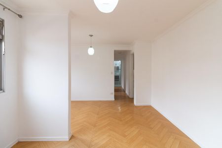 Sala de apartamento para alugar com 2 quartos, 56m² em Jardim D’abril, São Paulo