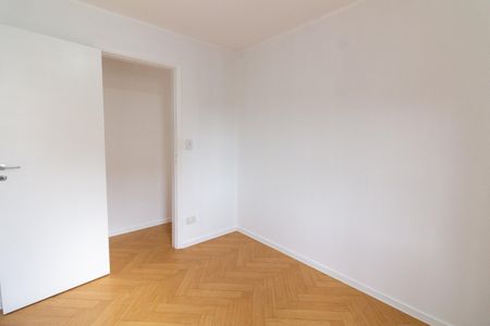 Quarto 1 de apartamento para alugar com 2 quartos, 56m² em Jardim D’abril, São Paulo
