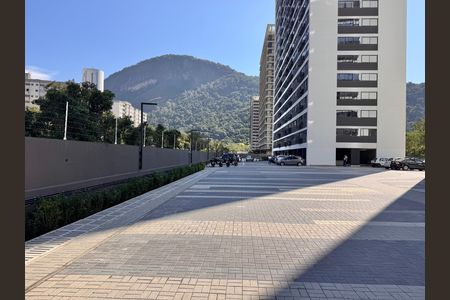 Fachada de apartamento à venda com 3 quartos, 60m² em Barra Olímpica, Rio de Janeiro