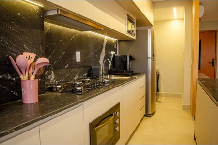 Cozinha de apartamento para alugar com 2 quartos, 75m² em Setor Pedro Ludovico, Goiânia