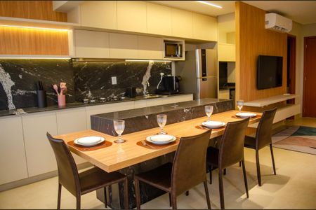 Apartamento para alugar com 75m², 2 quartos e 1 vaga Apartamento para alugar com 75m², 2 quartos e 1 vagaSala de Jantar