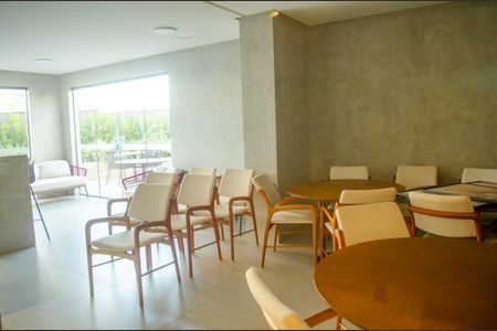 Apartamento para alugar com 75m², 2 quartos e 1 vaga Apartamento para alugar com 75m², 2 quartos e 1 vagaÁrea comum - Salão de festas