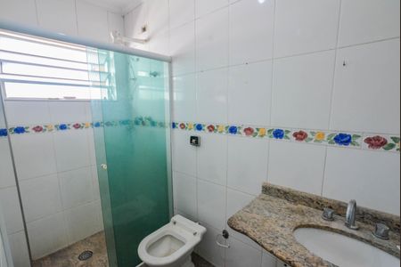 Casa para alugar com 350m², 3 quartos e 2 vagas Casa para alugar com 350m², 3 quartos e 2 vagasBanheiro da Suíte 3