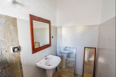 Casa para alugar com 350m², 3 quartos e 2 vagas Casa para alugar com 350m², 3 quartos e 2 vagasBanheiro de serviço