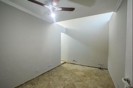 Casa para alugar com 350m², 3 quartos e 2 vagas Casa para alugar com 350m², 3 quartos e 2 vagasSuíte 2