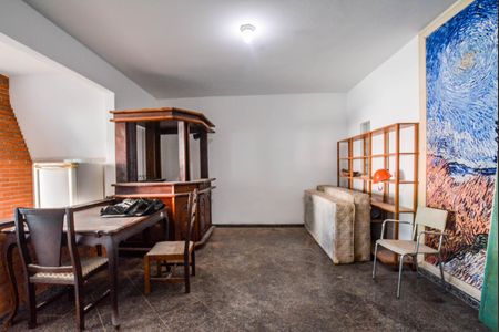 Casa para alugar com 350m², 3 quartos e 2 vagas Casa para alugar com 350m², 3 quartos e 2 vagasSalão de Festas