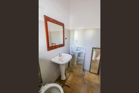 Casa para alugar com 350m², 3 quartos e 2 vagas Casa para alugar com 350m², 3 quartos e 2 vagasBanheiro de serviço