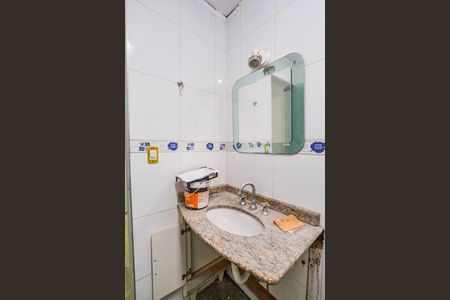 Banheiro da Suíte 2 de casa para alugar com 3 quartos, 350m² em Campestre, Santo André