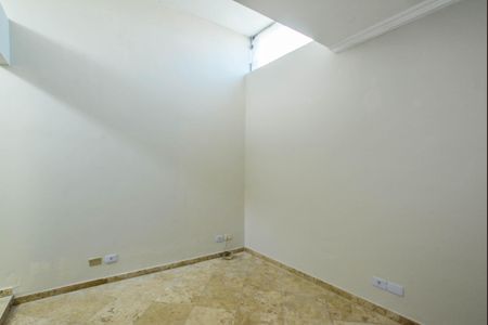 Casa para alugar com 350m², 3 quartos e 2 vagas Casa para alugar com 350m², 3 quartos e 2 vagasSuíte 2