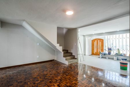 Casa para alugar com 350m², 3 quartos e 2 vagas Casa para alugar com 350m², 3 quartos e 2 vagasSala 1