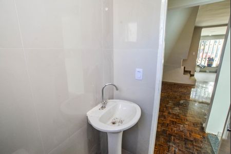 Casa para alugar com 350m², 3 quartos e 2 vagas Casa para alugar com 350m², 3 quartos e 2 vagasLavabo