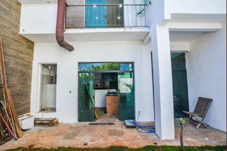 Casa para alugar com 350m², 3 quartos e 2 vagas Casa para alugar com 350m², 3 quartos e 2 vagasQuintal