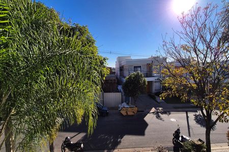 Casa de condomínio à venda com 314m², 4 quartos e 4 vagas Casa de condomínio à venda com 314m², 4 quartos e 4 vagasVista da Varanda