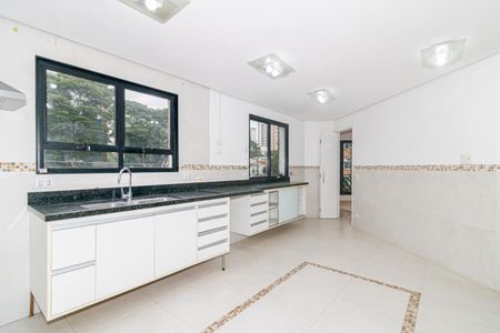 Apartamento à venda com 205m², 3 quartos e 3 vagas Apartamento à venda com 205m², 3 quartos e 3 vagasCozinha