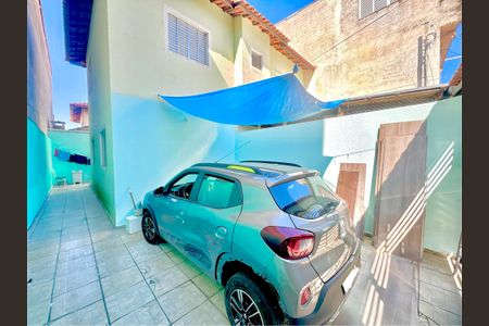 Garagem de casa para alugar com 2 quartos, 44m² em Vila Itapoan, Guarulhos