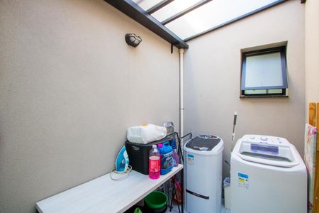 Área de serviço de casa para alugar com 3 quartos, 140m² em Vila Floresta, Santo André